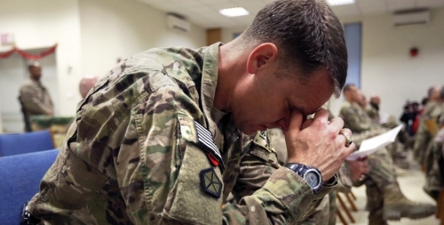 Soldier praying 1.jpg